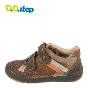 D.D. Step big kid boy shoes brown with orange and beige stripe decor size US 13-4