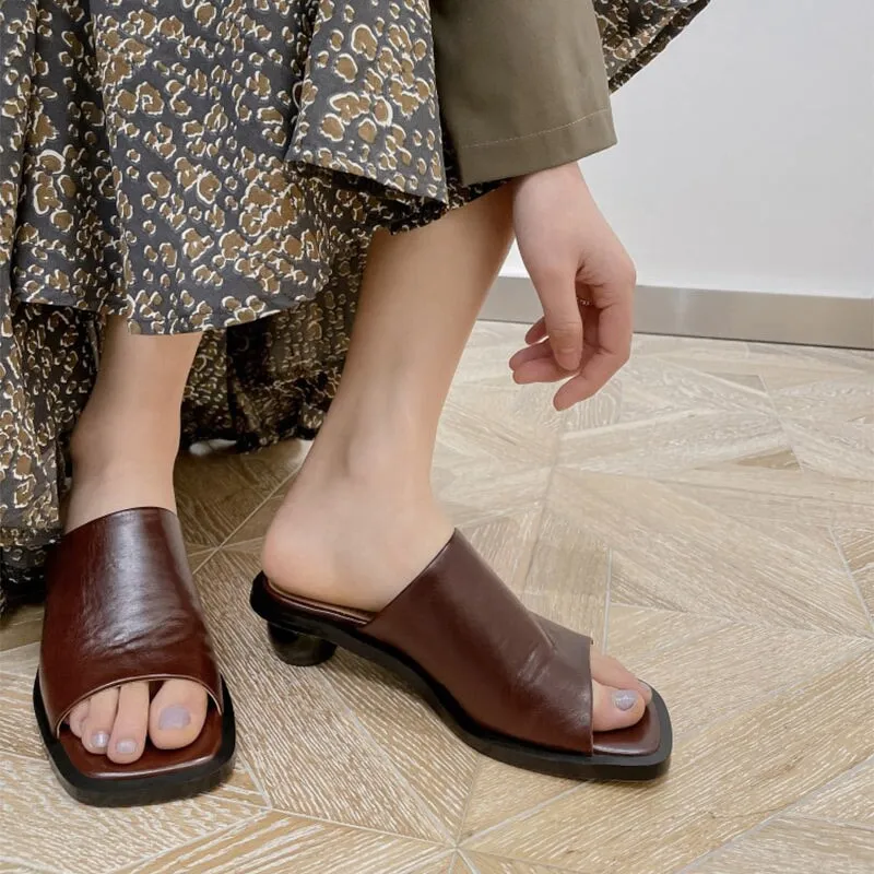 Handmade Genuine Leather Summer Slippers Block Heel in Red/Black